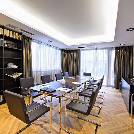 Aparthotel Legendaer