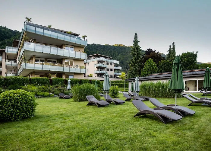 Legendaer Aparthotel 4*