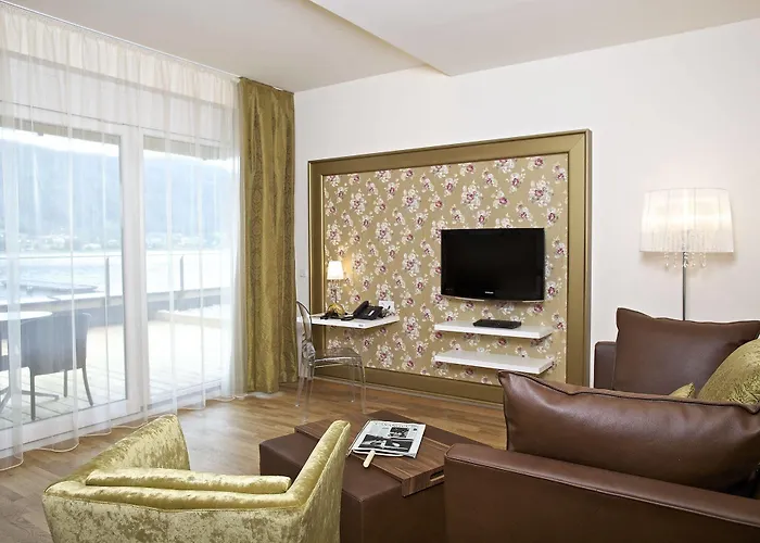 Legendaer Aparthotel 4*